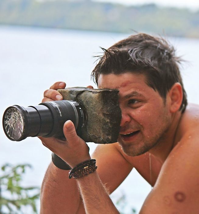 весь в работе)