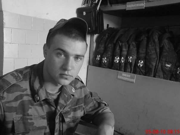 я не в армии