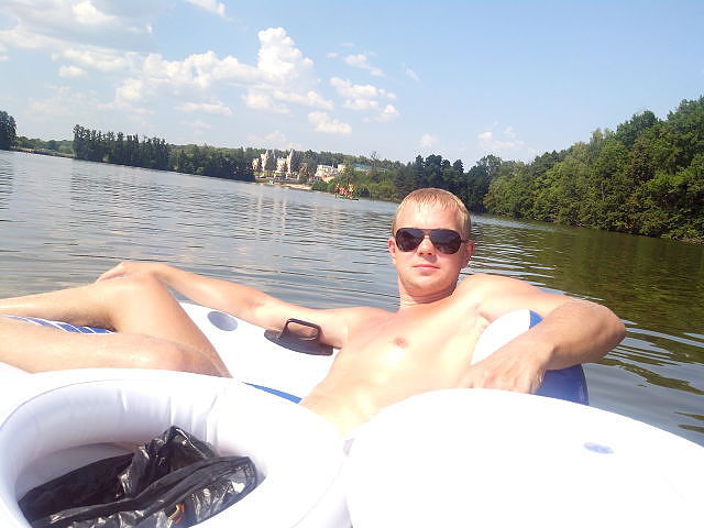 Ищу симпатичную девушку