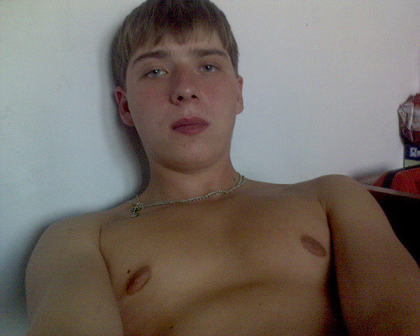 как я вам  девушки??
