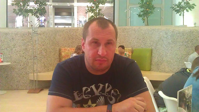Задумался.
