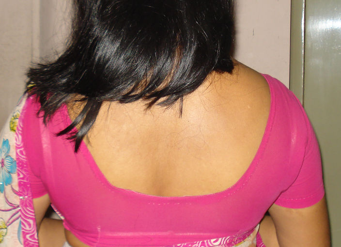 SEXY BENGALI HOUSEWIFE