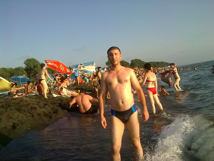 на море