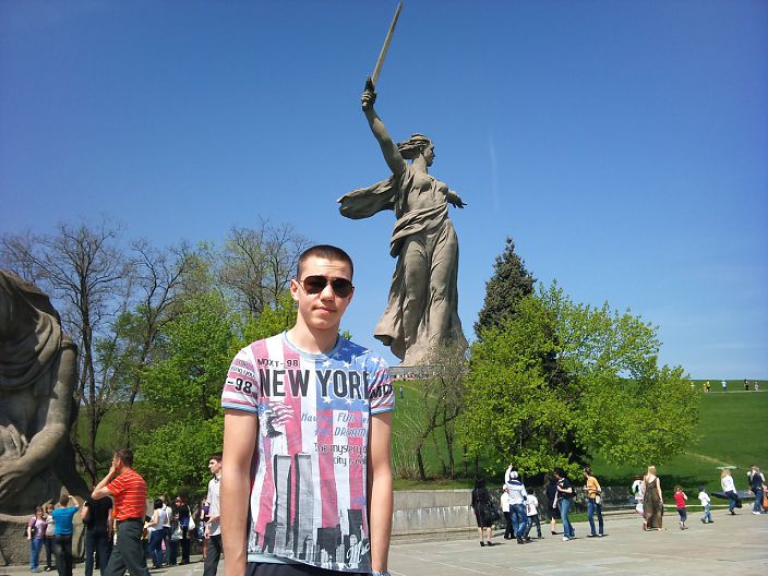 Девушки пишите)
