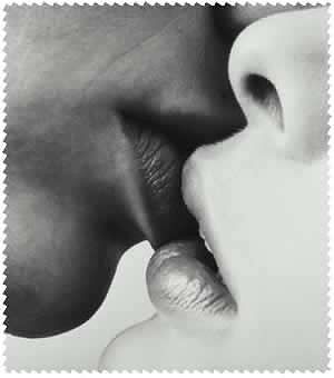 люблю поцелуи