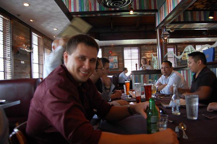 Сейчас принесут мидии