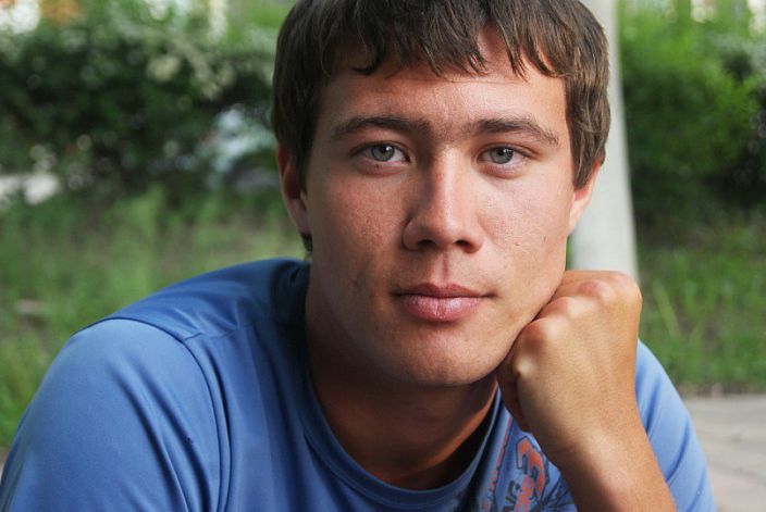 я год назад