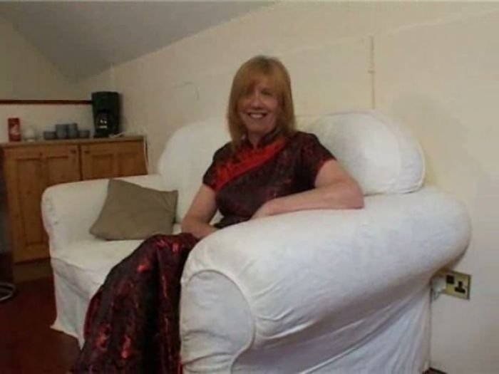 FOR EXPERTS ONLY .. old couple ENGLAND