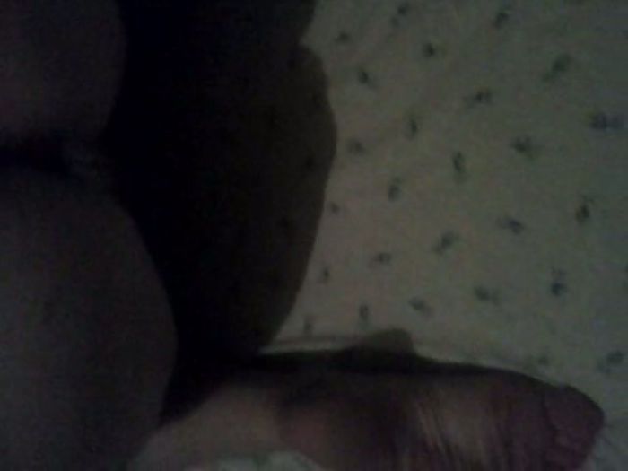 Подготавливае попу для члена